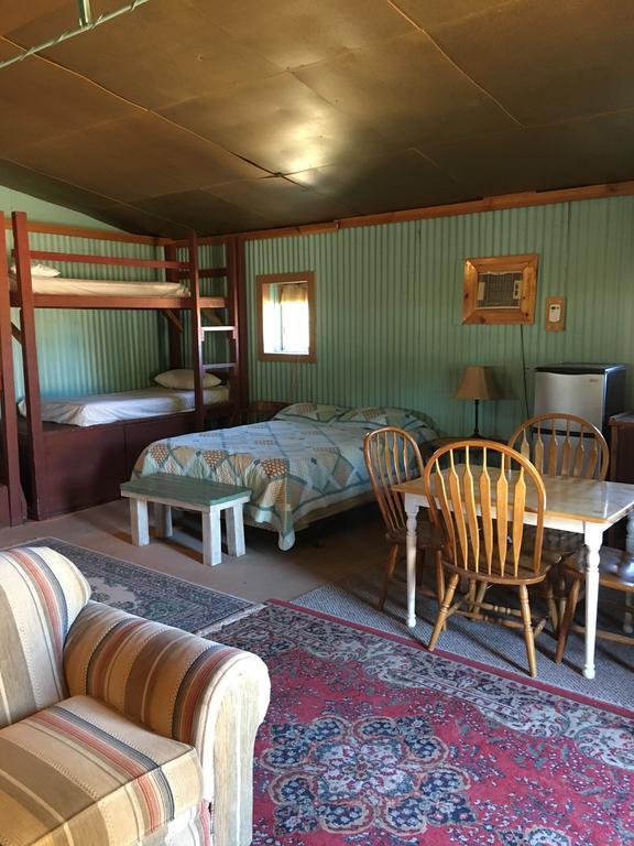 מלון ביג ווטר Paria River Ranch מראה חיצוני תמונה